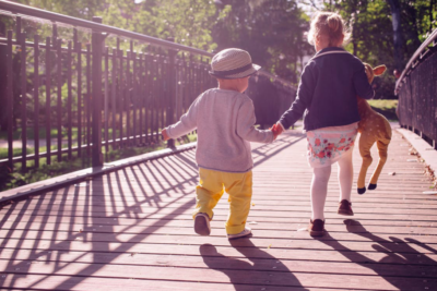 Il faut impérativement apprendre aux enfants comment se déplacer en toute sécurité (photo : Pexels.com)