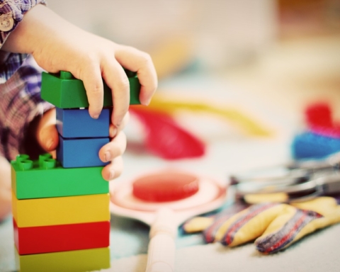 Un jardin d’enfants spécial permet un peu plus de normalité aux enfants cancéreux (photo: Pixabay).