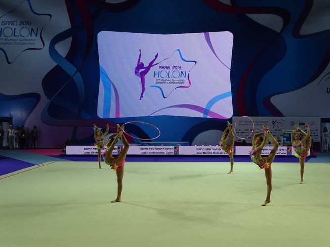 L’équipe israélienne lors des championnats d’Europe de gymnastique rythmique et sportive (photo : page Facebook Israeli Gymnastics Magazine)